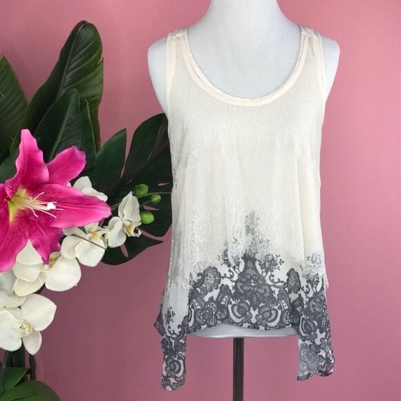 Dolled Up by Fang Cream White Gray Layered Lace Tank Top - Picture 1 of 8